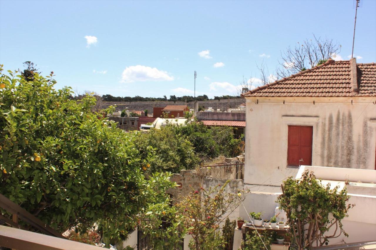 Traditional Stone House Rhodes City Exterior photo